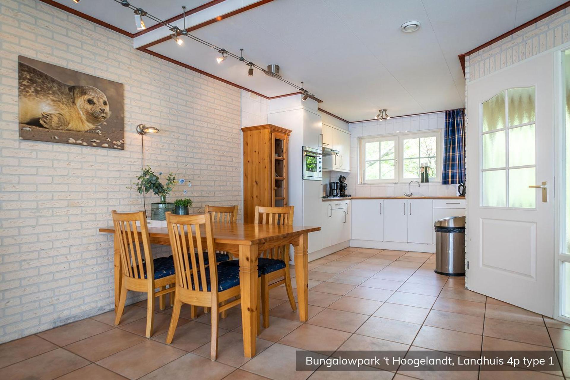 Bungalowpark 'T Hoogelandt De Koog  Room photo